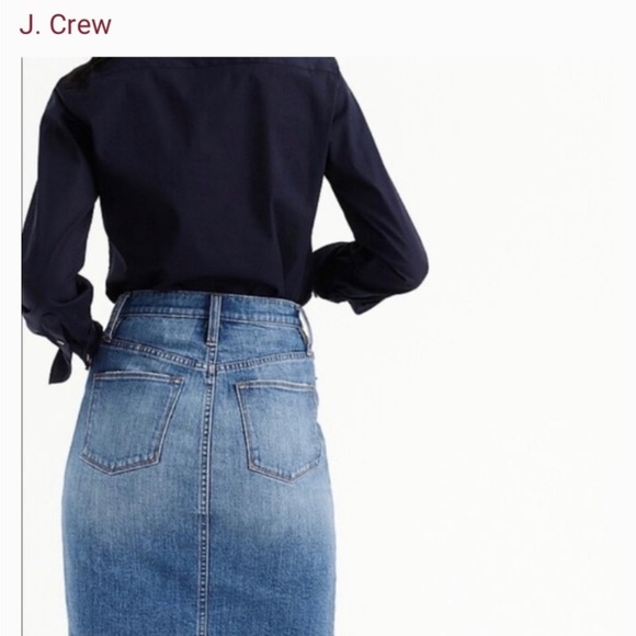 J Crew button up denim skirt. Size 30. - Picture 2 of 3